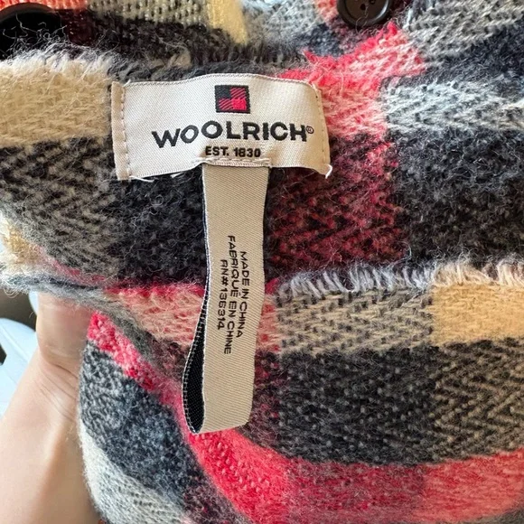 Woolrich | Red and Black Plaid Shawl with button closure | One Size - Picture 6 of 8